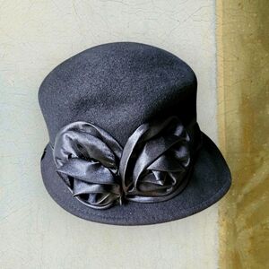 Sakkas New 100% Black Wool Rose Cloche Hat